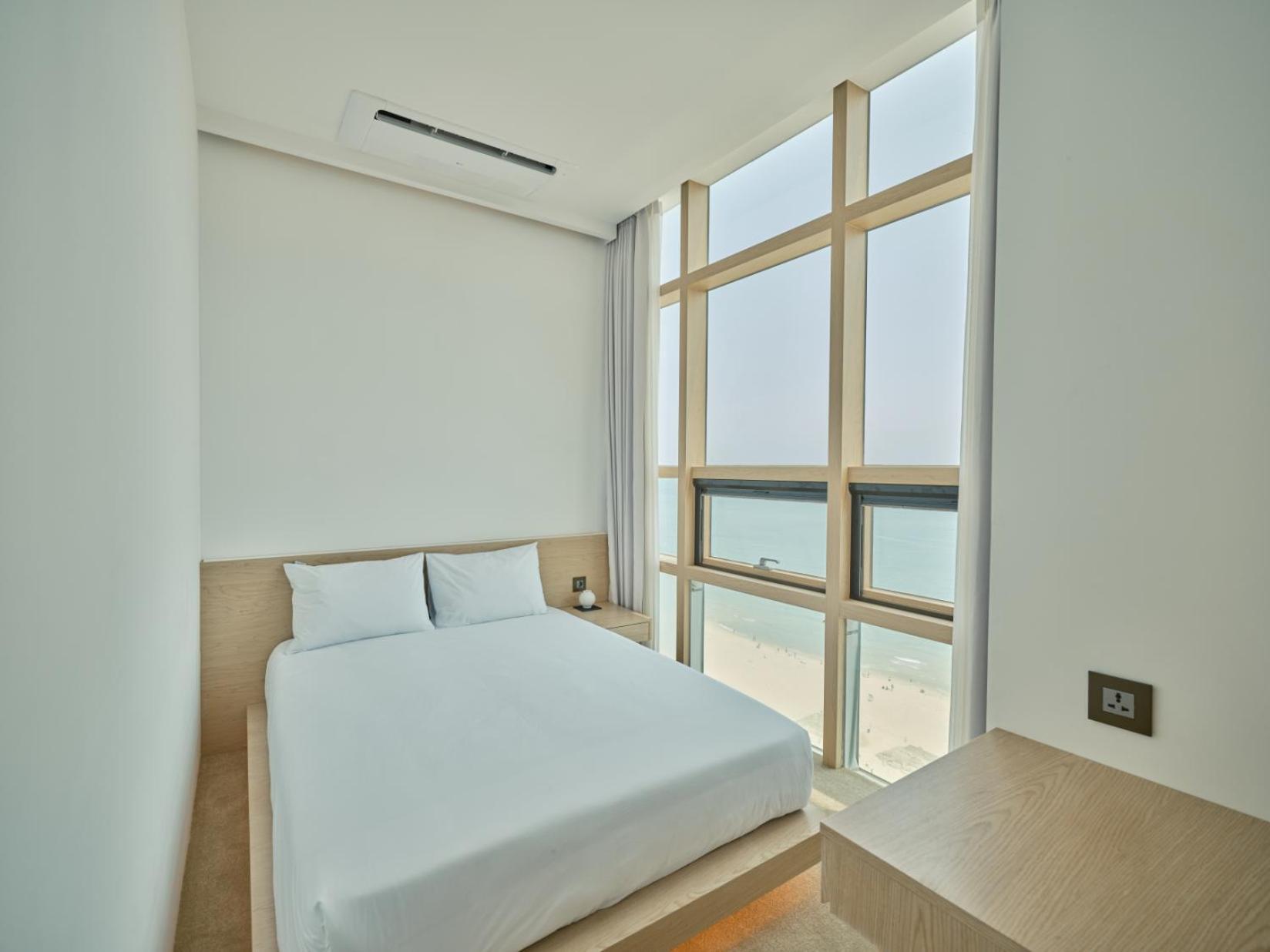 Uh Suite The Haeundae Busan Exterior foto