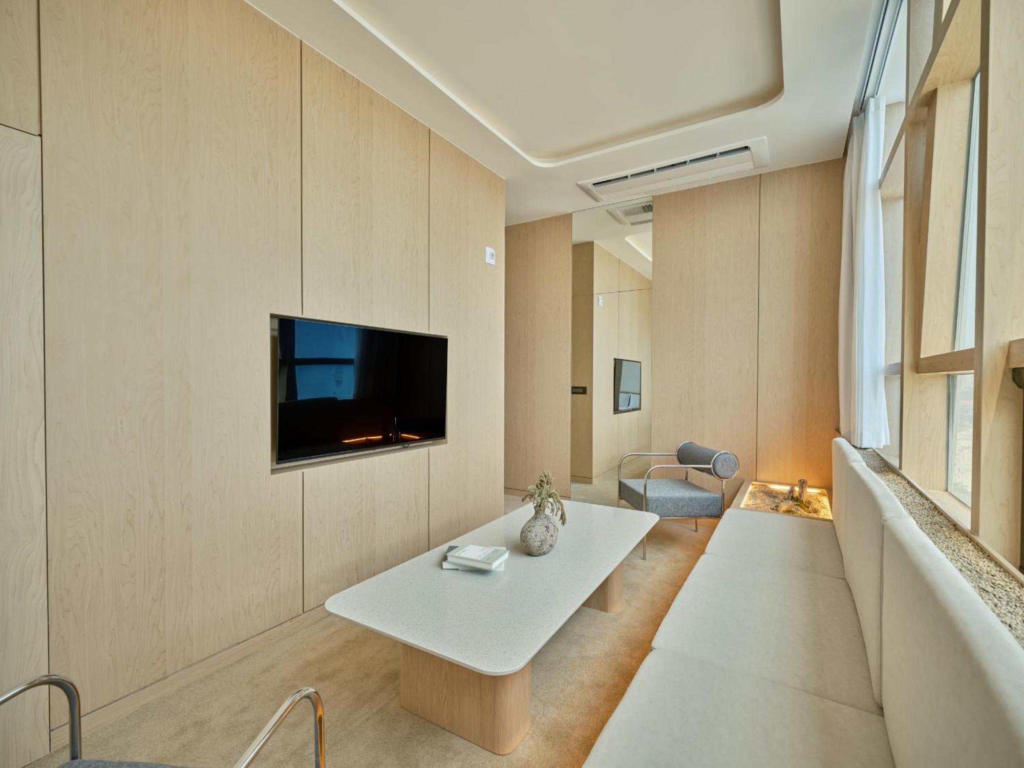Uh Suite The Haeundae Busan Exterior foto